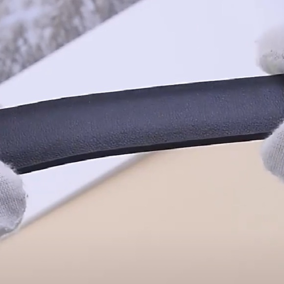 Big letter C classic buckle black belt - Picture 15 of 16